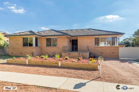 10 Macfarland Cres, Chifley, ACT 2606