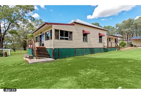 80 Golf Course Rd, Goombungee, QLD 4354