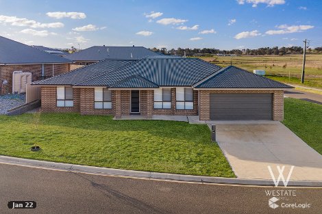 15 Kellahan St, Eglinton, NSW 2795