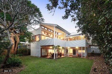 20 Bourne St, Clayfield, QLD 4011