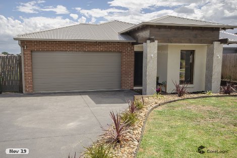 43 Rosebery St, Lang Lang, VIC 3984