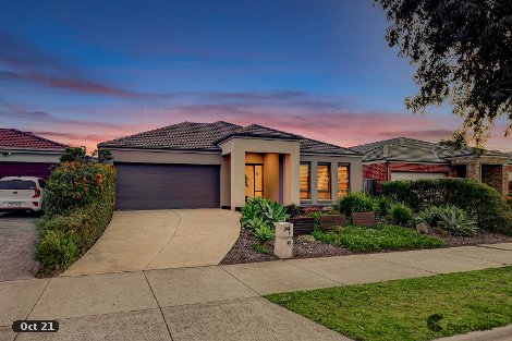 29 Mannavue Bvd, Cranbourne North, VIC 3977