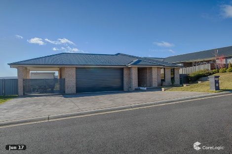 33 Hillcrest Ave, Bowenfels, NSW 2790