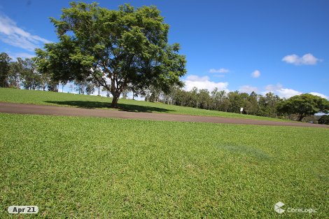 12 Barefoot Bvd, Barrine, QLD 4872