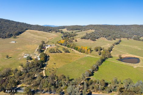 1586 Beechworth-Wodonga Rd, Wooragee, VIC 3747