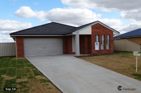 12 Lake Paddock Dr, Leeton, NSW 2705