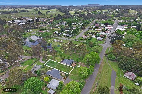 20 High St, Trentham, VIC 3458