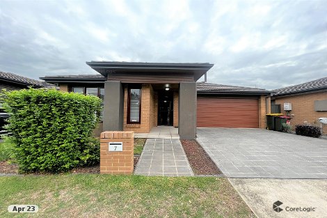 7 Harding Cl, Ropes Crossing, NSW 2760