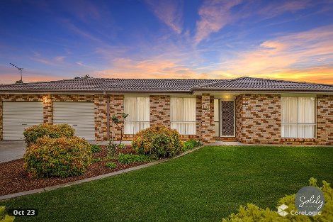 132 Clive Steele Ave, Monash, ACT 2904