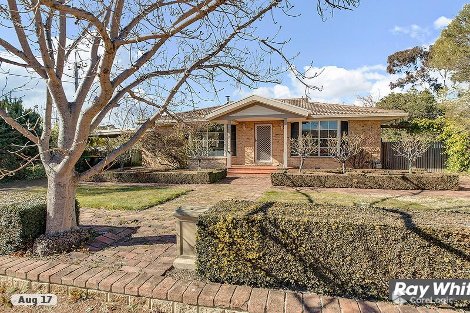 11 Wittenoom Cres, Stirling, ACT 2611