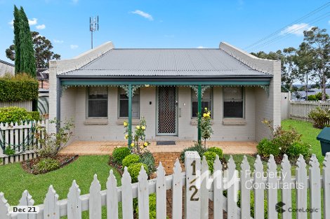 1/2 Rosalie Ave, Camden, NSW 2570