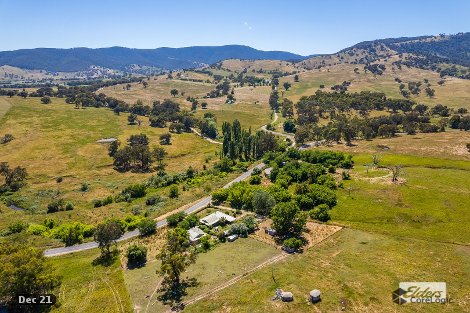 480 Sandy Creek Rd, Sandy Creek, VIC 3695