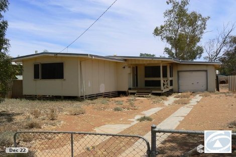 30 Attwood St, Mount Magnet, WA 6638