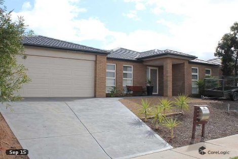 30 Dewar Cres, Maddingley, VIC 3340