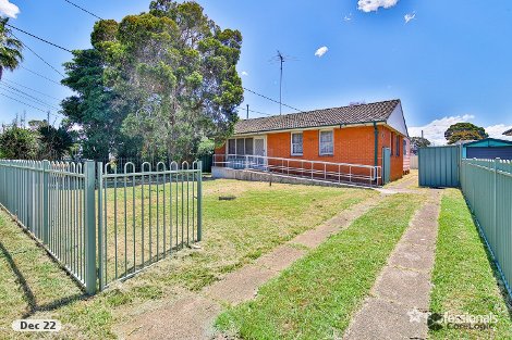 25 Sandakan Cres, Lethbridge Park, NSW 2770