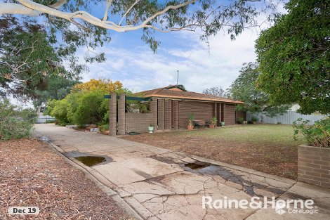 2 Hawkes Pl, Tolland, NSW 2650
