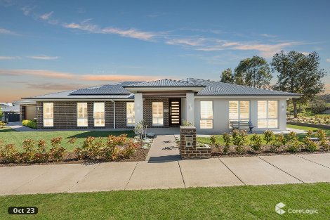 12 Bailey Cres, Googong, NSW 2620