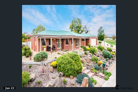 18 Jacobs Ave, Kyneton, VIC 3444