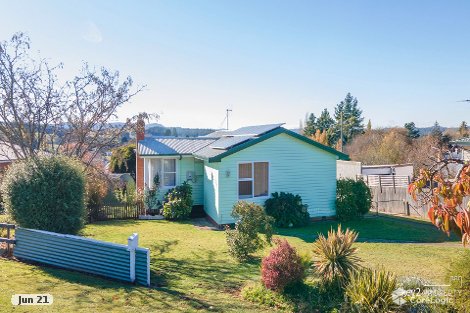 12 East Westbury Pl, Deloraine, TAS 7304