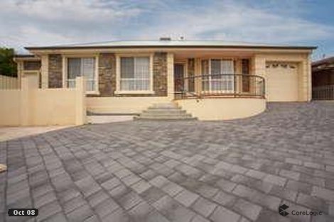 18 Robert Ct, Para Hills, SA 5096