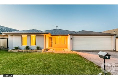 7 Shannon Pass, Bertram, WA 6167