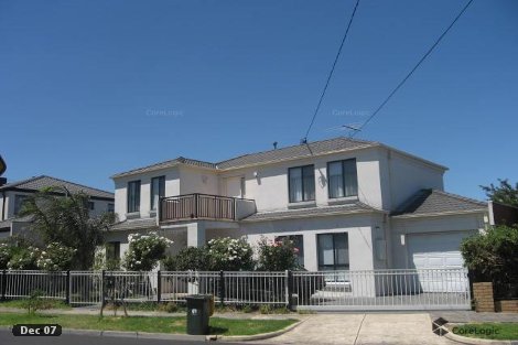 8 Hermione Ave, Oak Park, VIC 3046