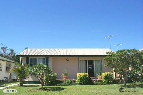 24 Wallace St, Scotts Head, NSW 2447