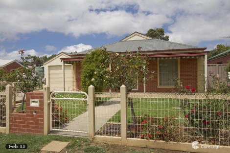 5 Cottage Cres, East Bendigo, VIC 3550