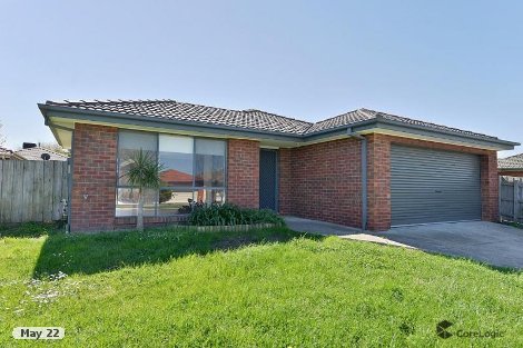 18 Chatham Cl, Cranbourne East, VIC 3977