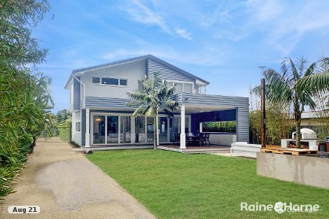 14 Ravenscliffe Rd, Shoalhaven Heads, NSW 2535