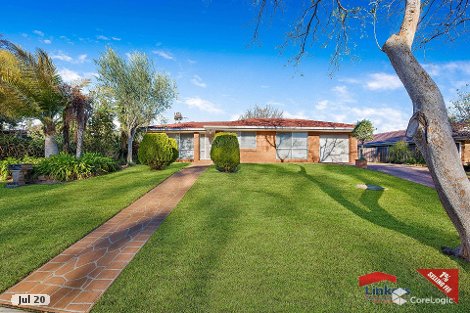 12 Croton Pl, Macquarie Fields, NSW 2564