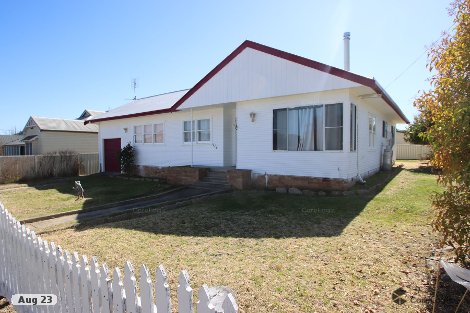 114 Miles St, Tenterfield, NSW 2372