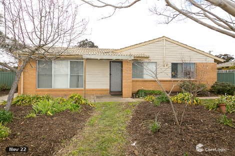 6 Cayley Pl, Florey, ACT 2615