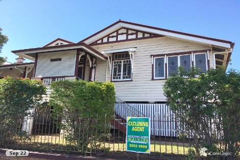 30a Roderick St, Ipswich, QLD 4305