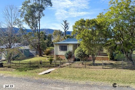 34 Henry St, Long Flat, NSW 2446