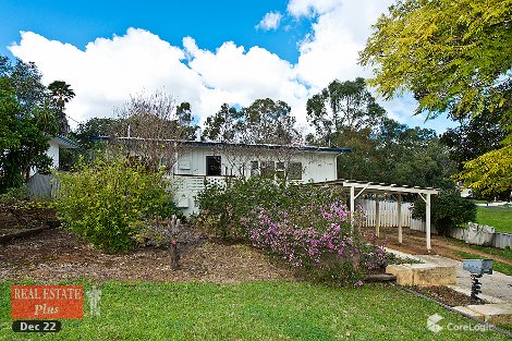 4 Russell Rd, Greenmount, WA 6056