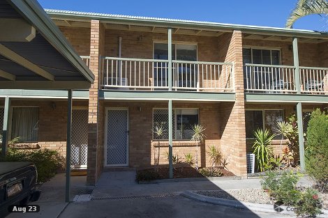 2/6 Hampton Dr, Tannum Sands, QLD 4680