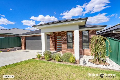 16a Wallace Way, Kelso, NSW 2795