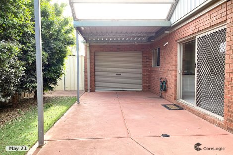 2/27 Pimelea Way, Hillside, VIC 3037