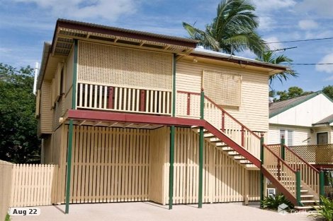 32 Lancelot St, Tennyson, QLD 4105