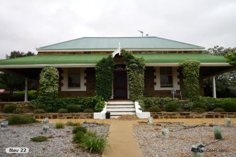 10 West St, Burra, SA 5417