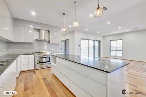 8 Gluyas St, Farrer, ACT 2607