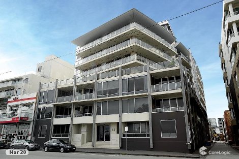 201/65 Beach St, Port Melbourne, VIC 3207