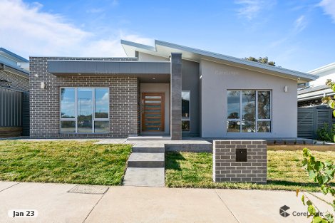 6 Rachel Makinson St, Strathnairn, ACT 2615