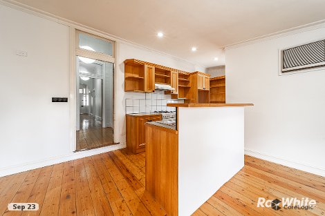 82 Gladstone St, Quarry Hill, VIC 3550