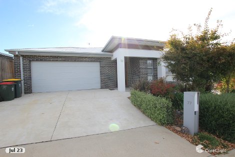 77 Albatross Cres, Harrison, ACT 2914