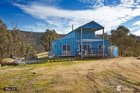 145 Chadds Creek Rd, Strathewen, VIC 3099