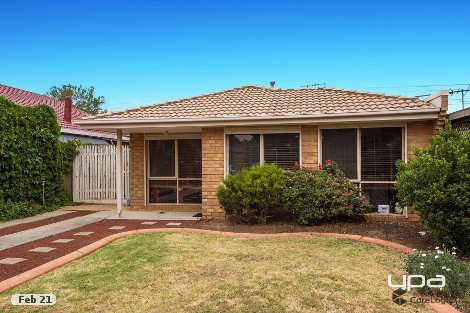 29 Flint Cres, Delahey, VIC 3037