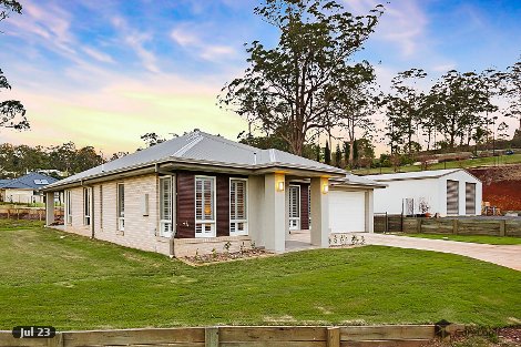 21 Zuccoli Dr, Blue Mountain Heights, QLD 4350