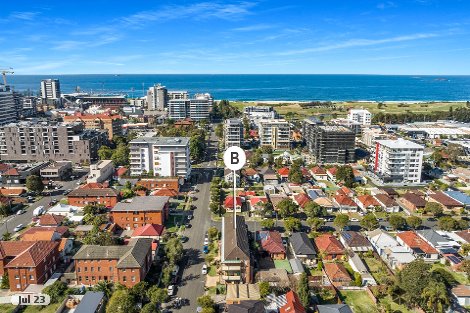 2/63 Bank St, Wollongong, NSW 2500